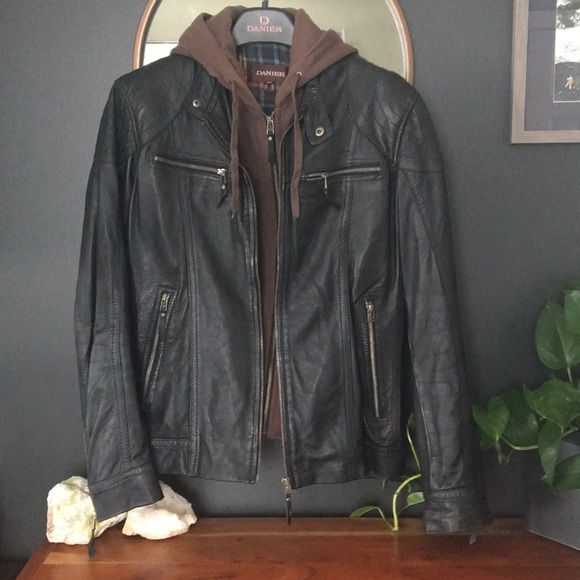 Danier Other - Danier Leather Mens Jacket